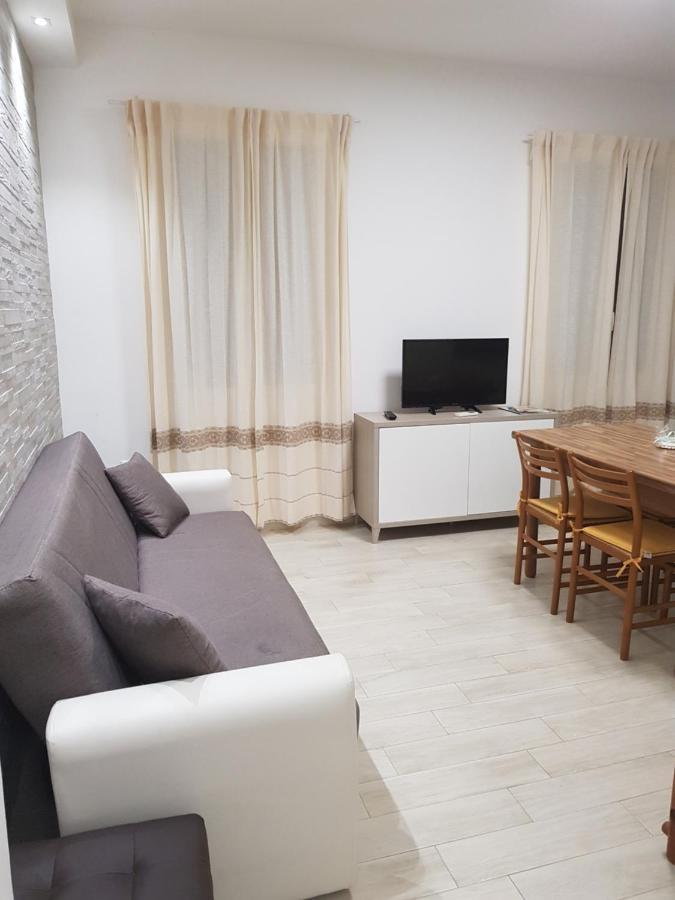 La Casa Di Laura Tortoli